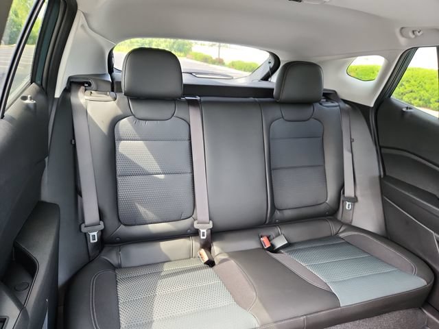 New 2026 Chevrolet Trax LT w/ Sunroof Package FWD image 17