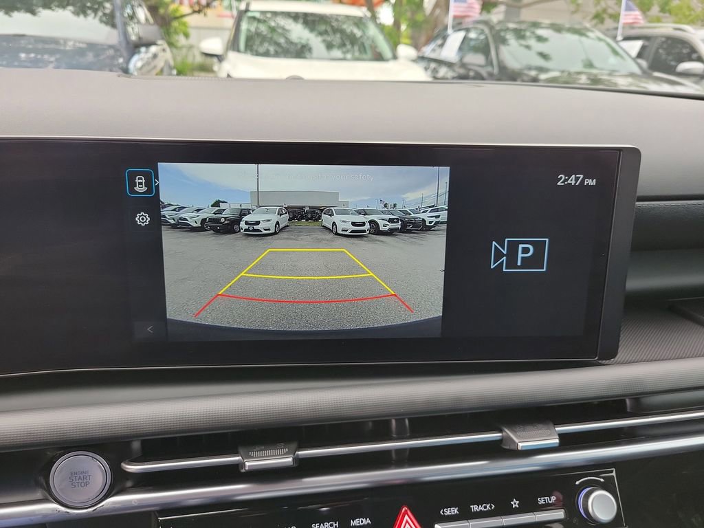 Used 2025 Hyundai Santa Cruz SE FWD image 26