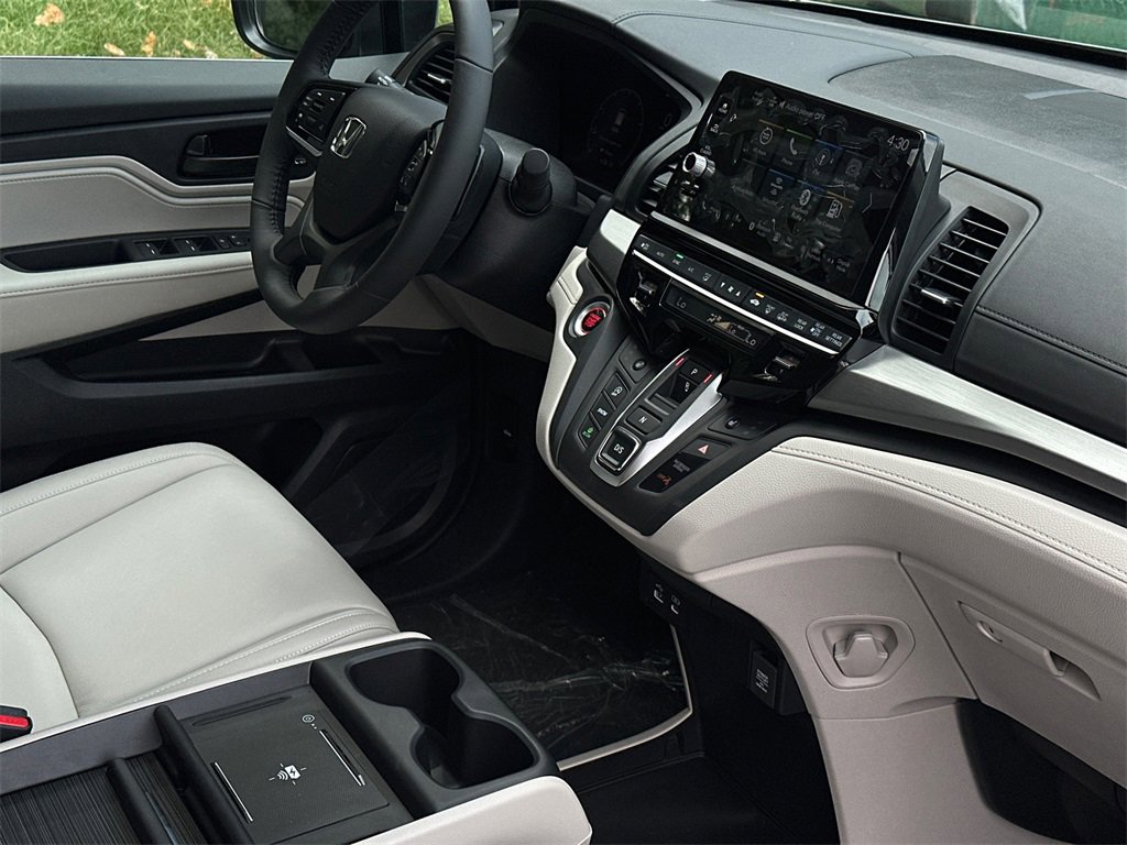 New 2026 Honda Odyssey EX-L image 9