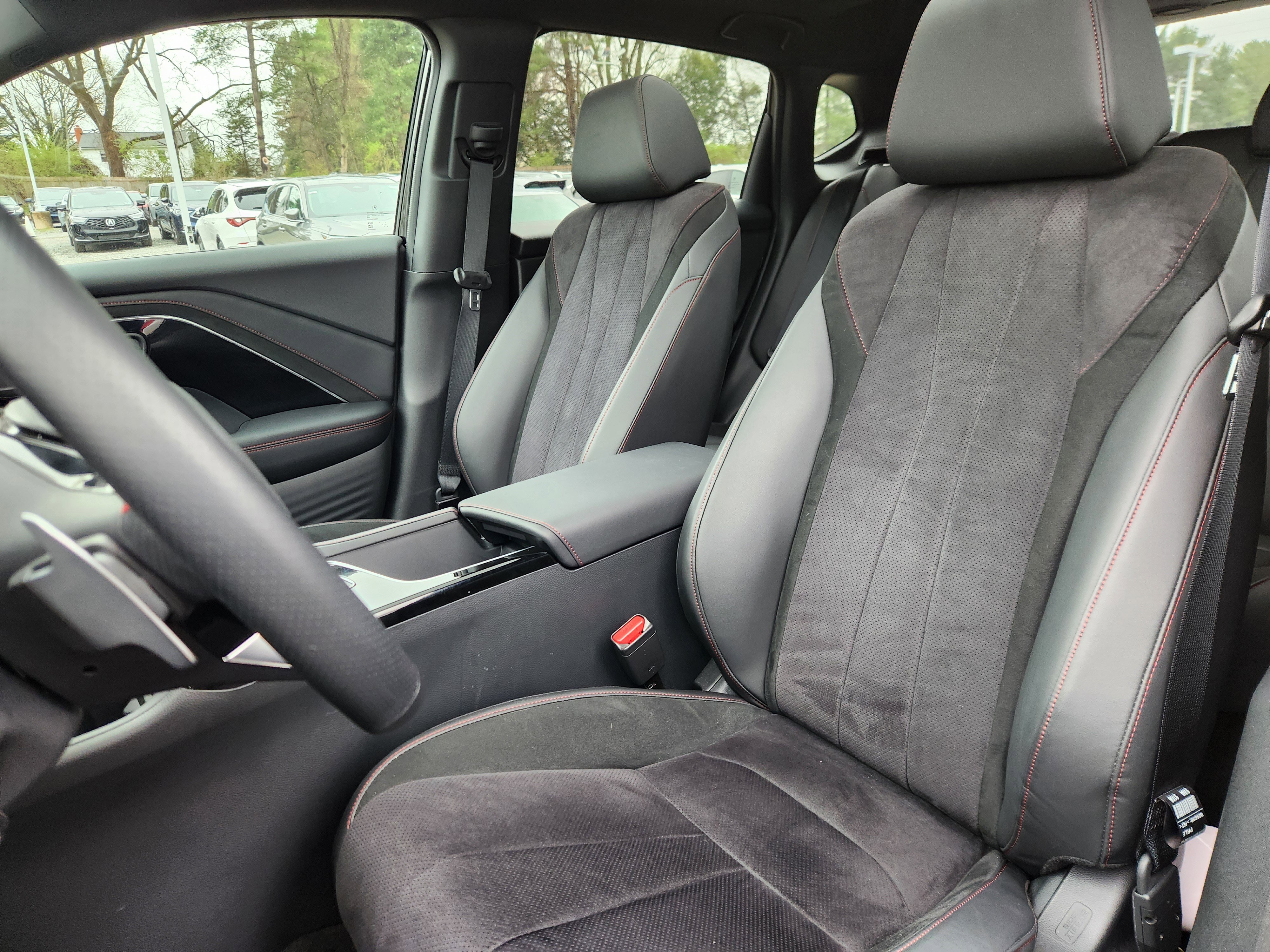 Certified 2025 Acura ADX A-Spec image 7