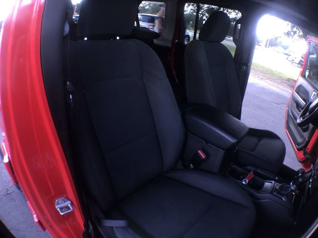 Used 2021 Jeep Wrangler Sport image 20
