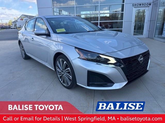 Used 2023 Nissan Altima 2.5 SL FWD image 1
