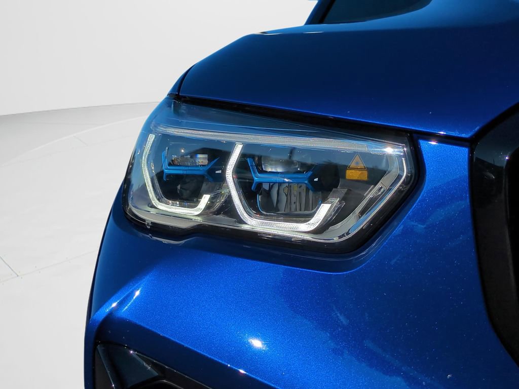 Used 2021 BMW X5 M w/ Executive Package image 9