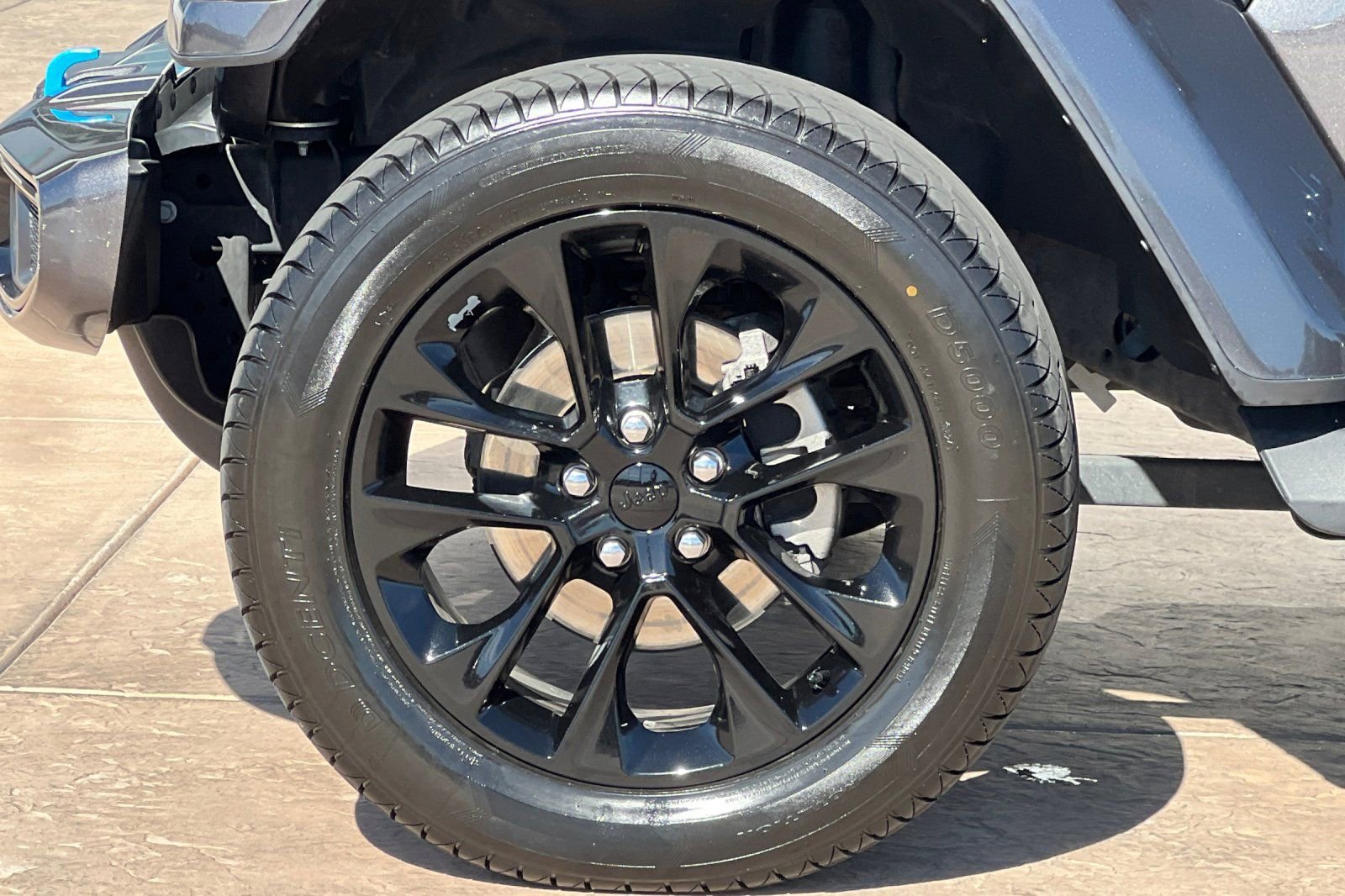 Used 2021 Jeep Wrangler Unlimited Sahara image 32