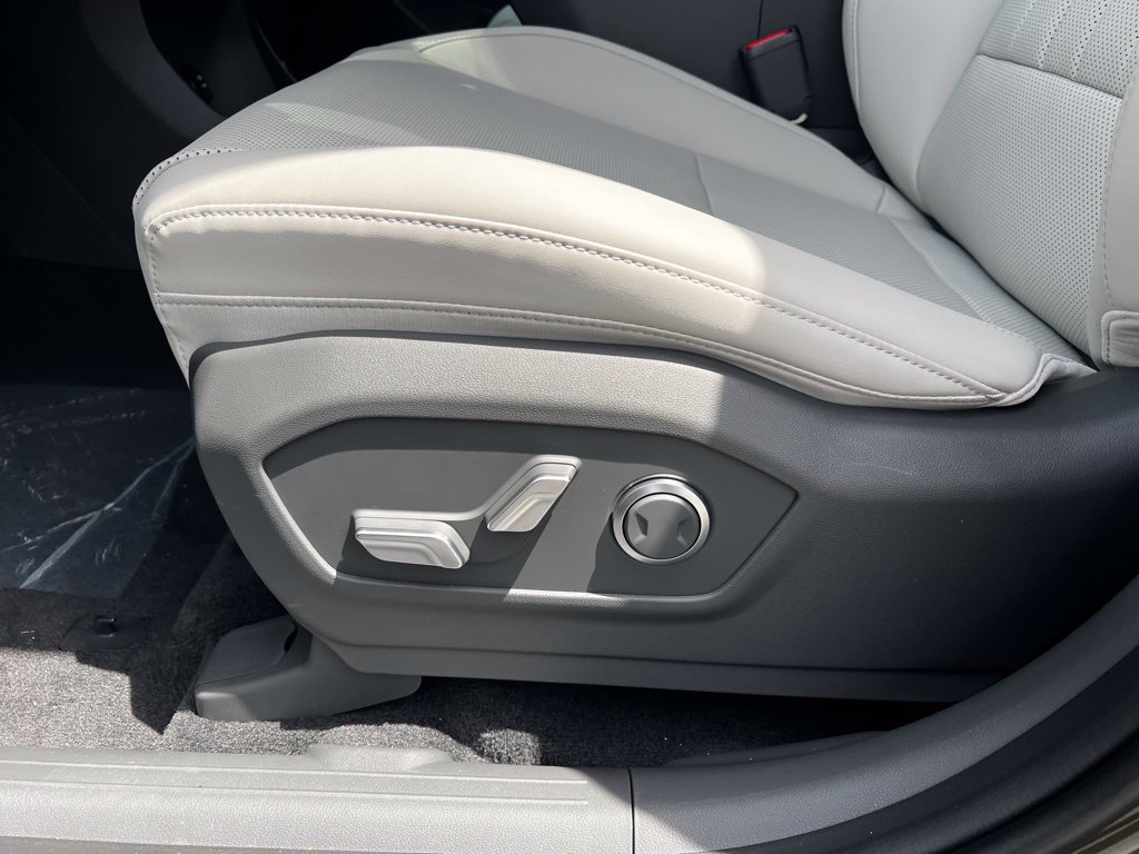 New 2026 Hyundai Santa Fe SEL AWD/4WD image 23