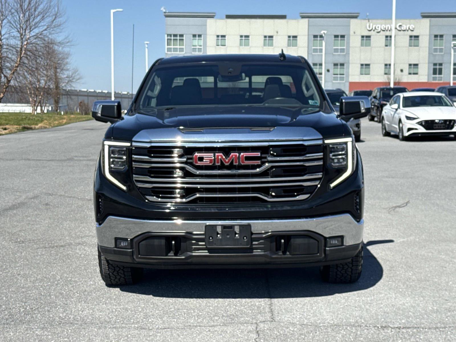 Used 2023 GMC Sierra 1500 SLT w/ SLT Premium Package image 27