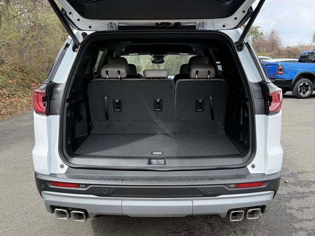New 2026 GMC Acadia Elevation w/ Elevation Premium Package AWD/4WD image 12