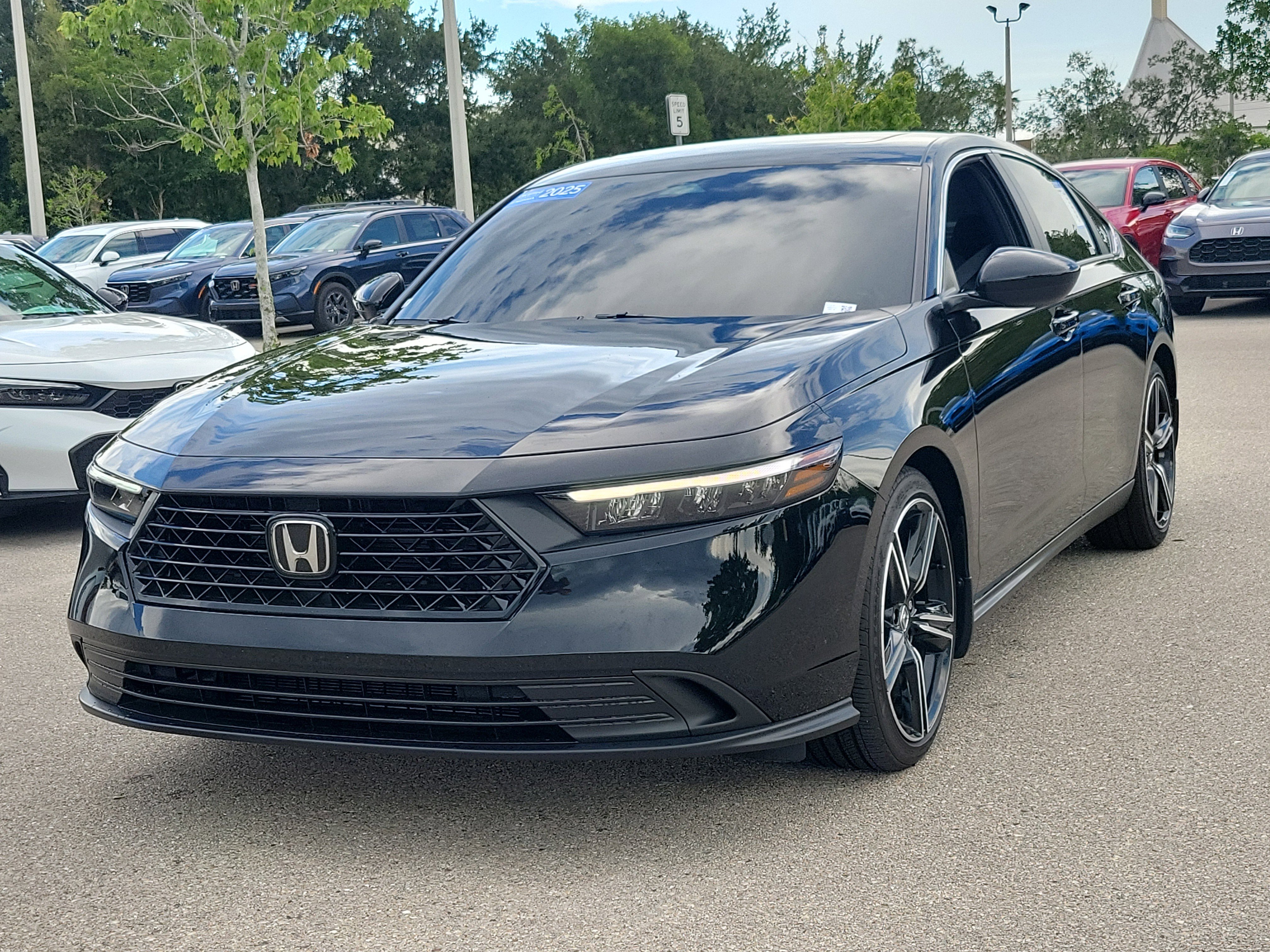 Certified 2025 Honda Accord Sport image 3