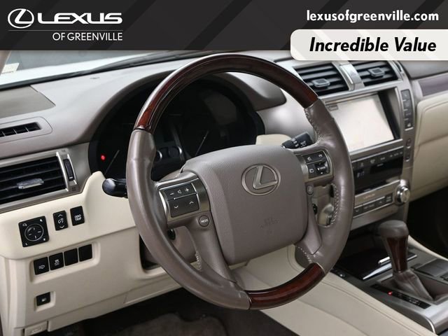 Used 2017 Lexus GX 460 Premium w/ Premium Package image 25