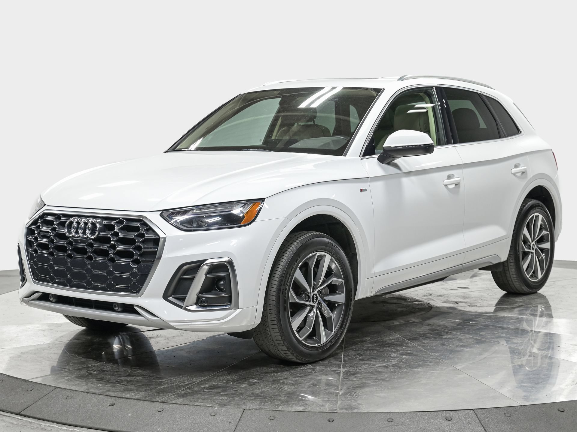 Used 2024 Audi Q5 2.0T Premium Plus