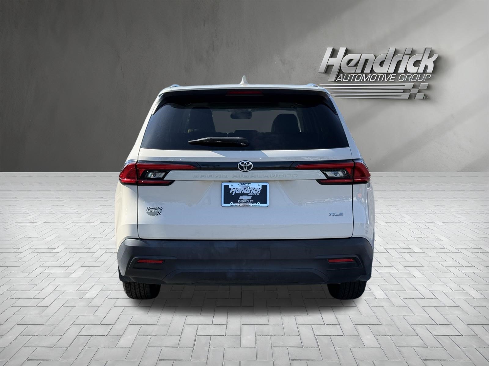 Used 2024 Toyota Grand Highlander FWD image 9