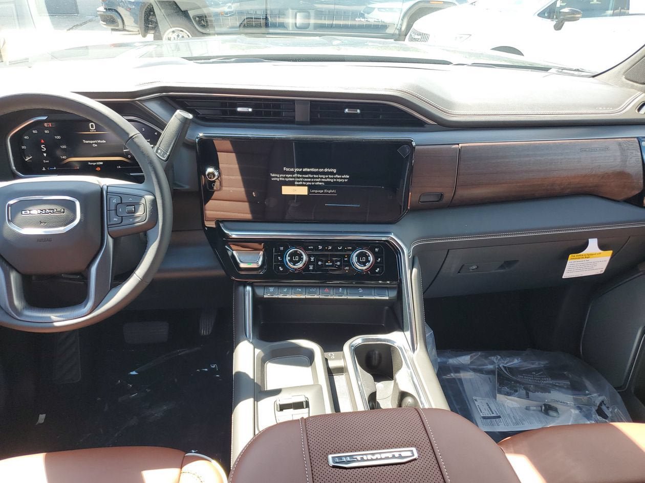New 2026 GMC Sierra 3500 Denali Ultimate AWD/4WD image 15
