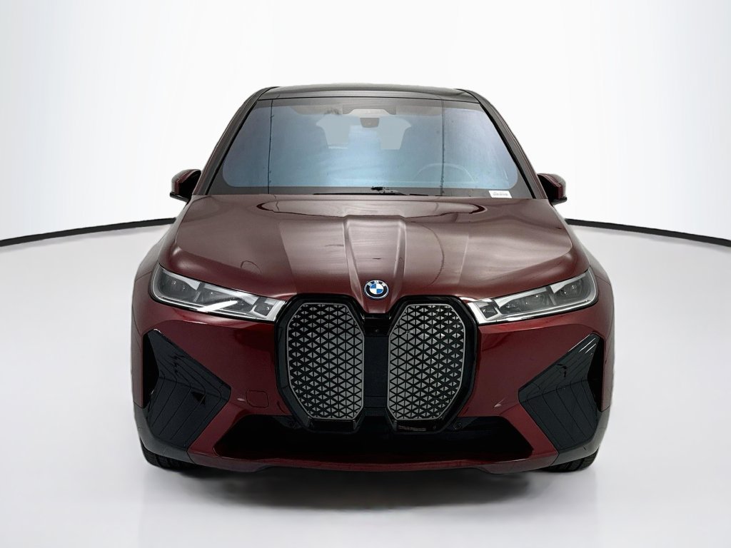 Certified 2024 BMW iX xDrive50 w/ Premium Package AWD/4WD image 2