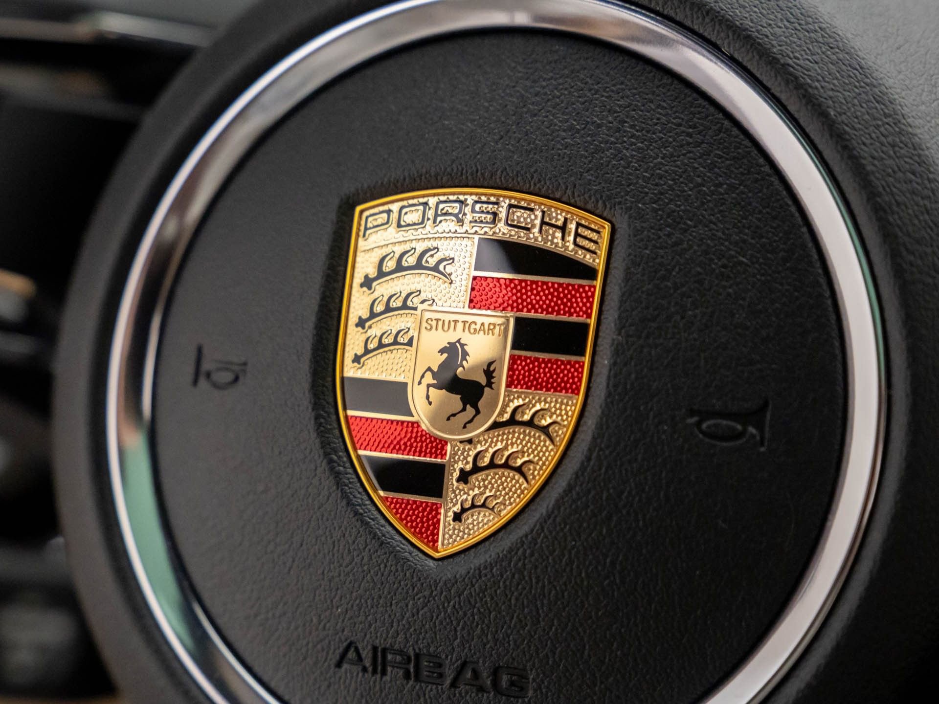 Certified 2026 Porsche Macan AWD/4WD image 28