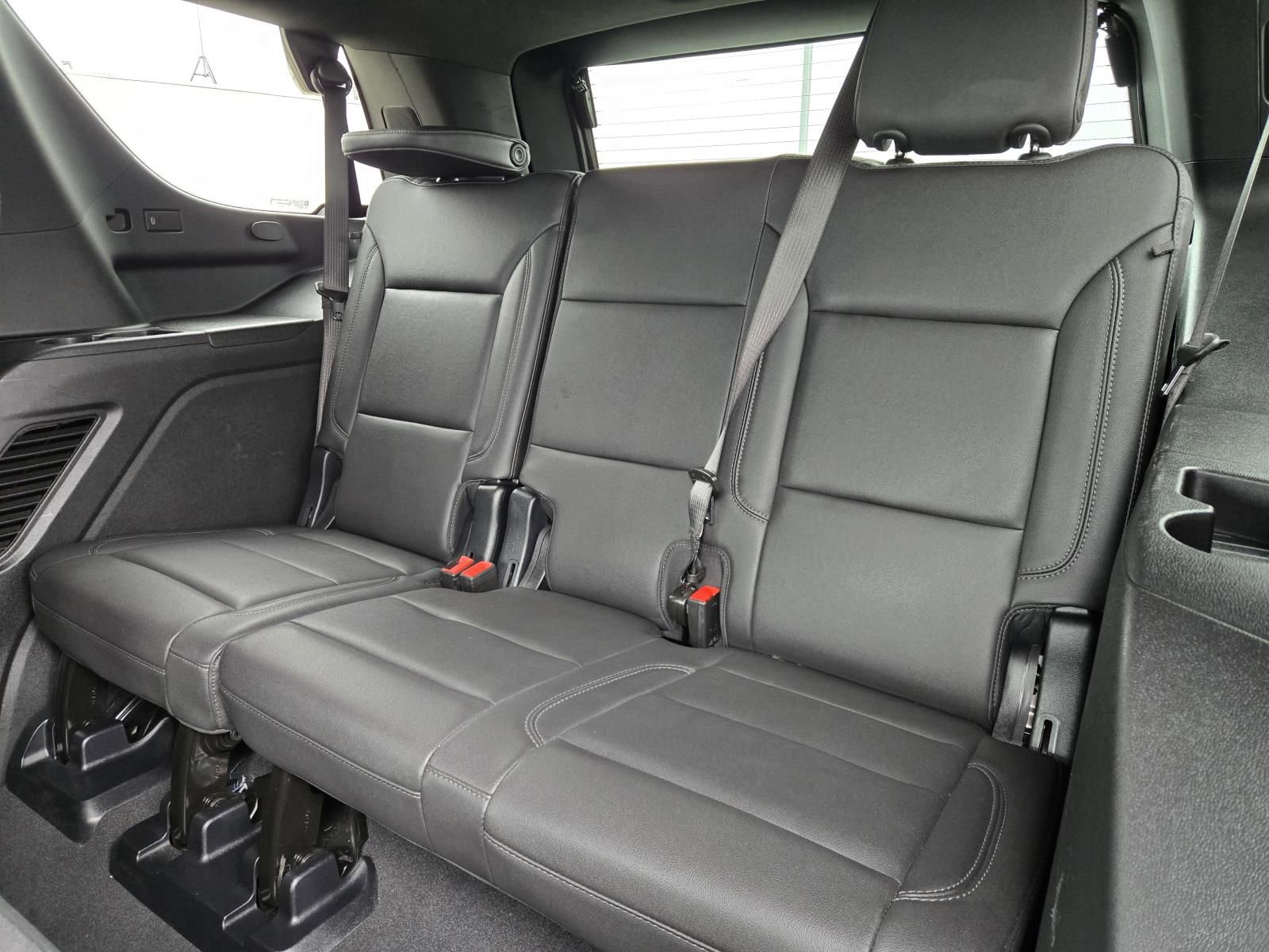 Used 2025 Chevrolet Tahoe LT AWD/4WD image 28
