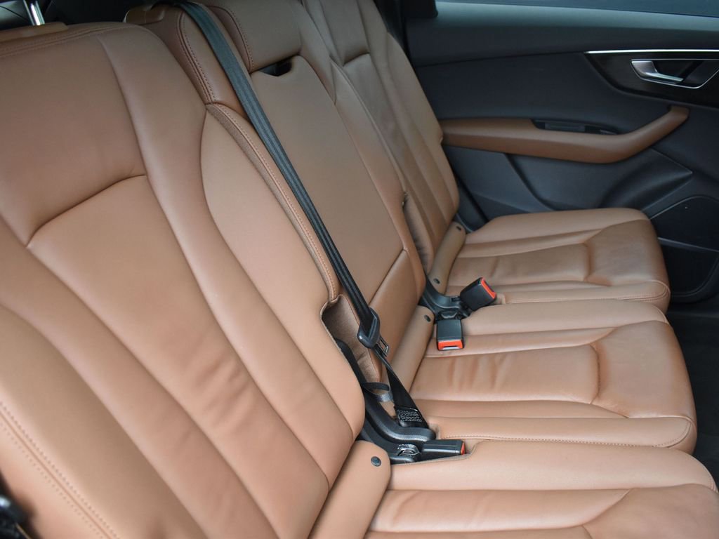 Used 2022 Audi Q7 3.0T Premium Plus image 30