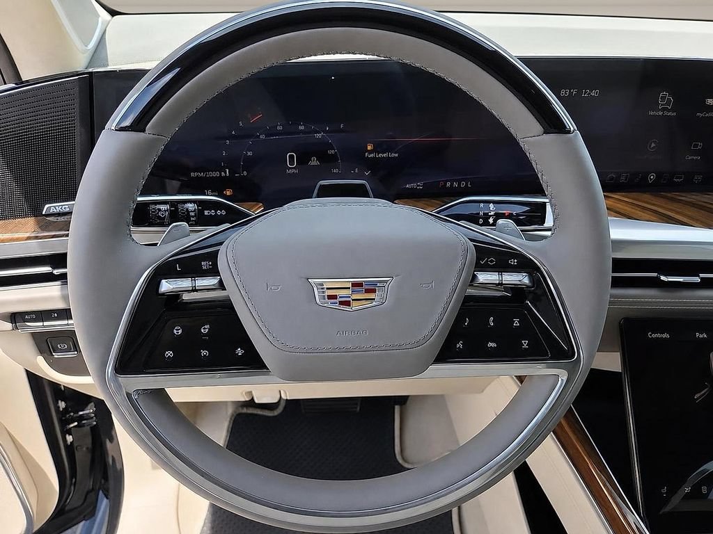 New 2026 Cadillac Escalade ESV Platinum Luxury AWD/4WD image 16