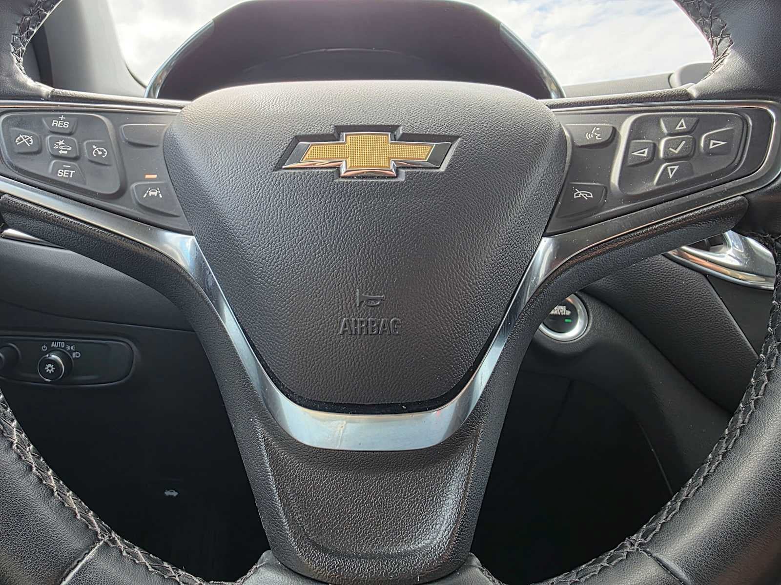 Used 2024 Chevrolet Equinox LT AWD/4WD image 23