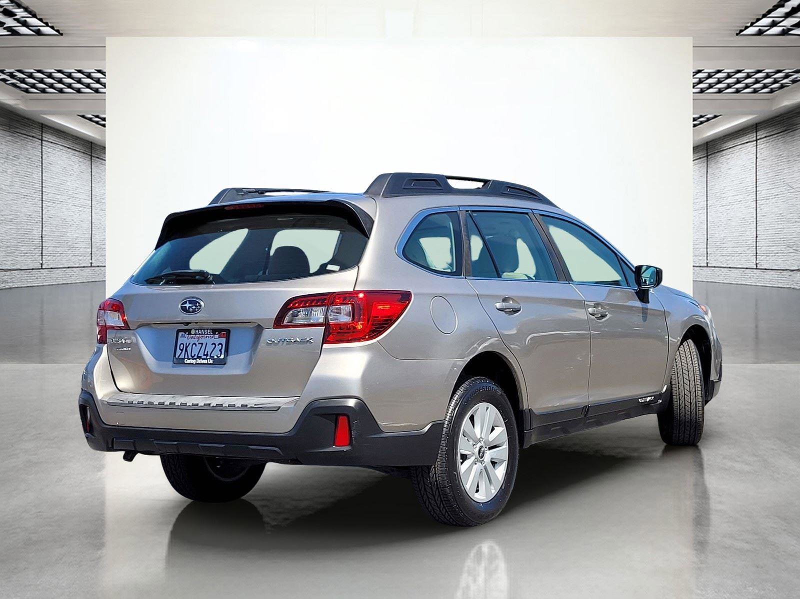 Used 2018 Subaru Outback 2.5i image 7