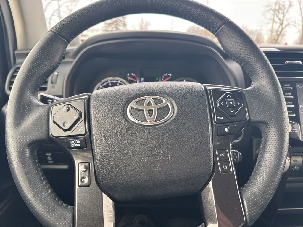 Used 2020 Toyota 4Runner TRD Off-Road Premium image 23