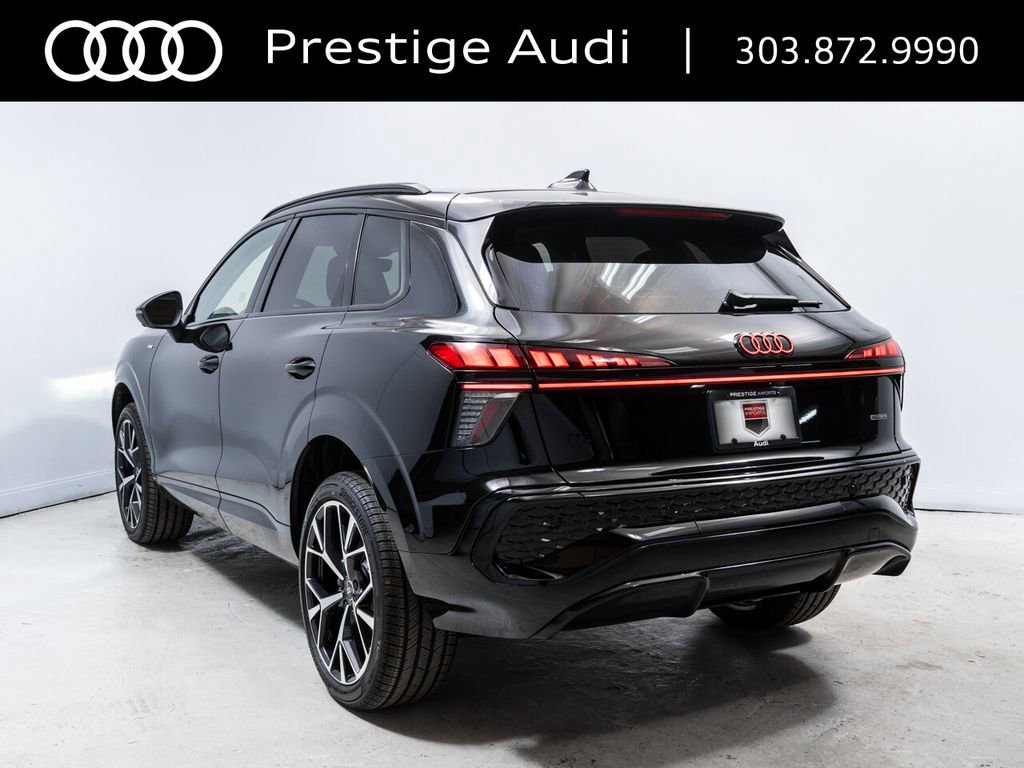 New 2026 Audi Q3 quattro 2.0T image 3