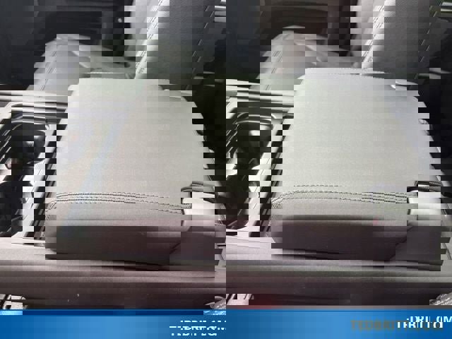 Used 2024 Land Rover Defender 110 SE image 36