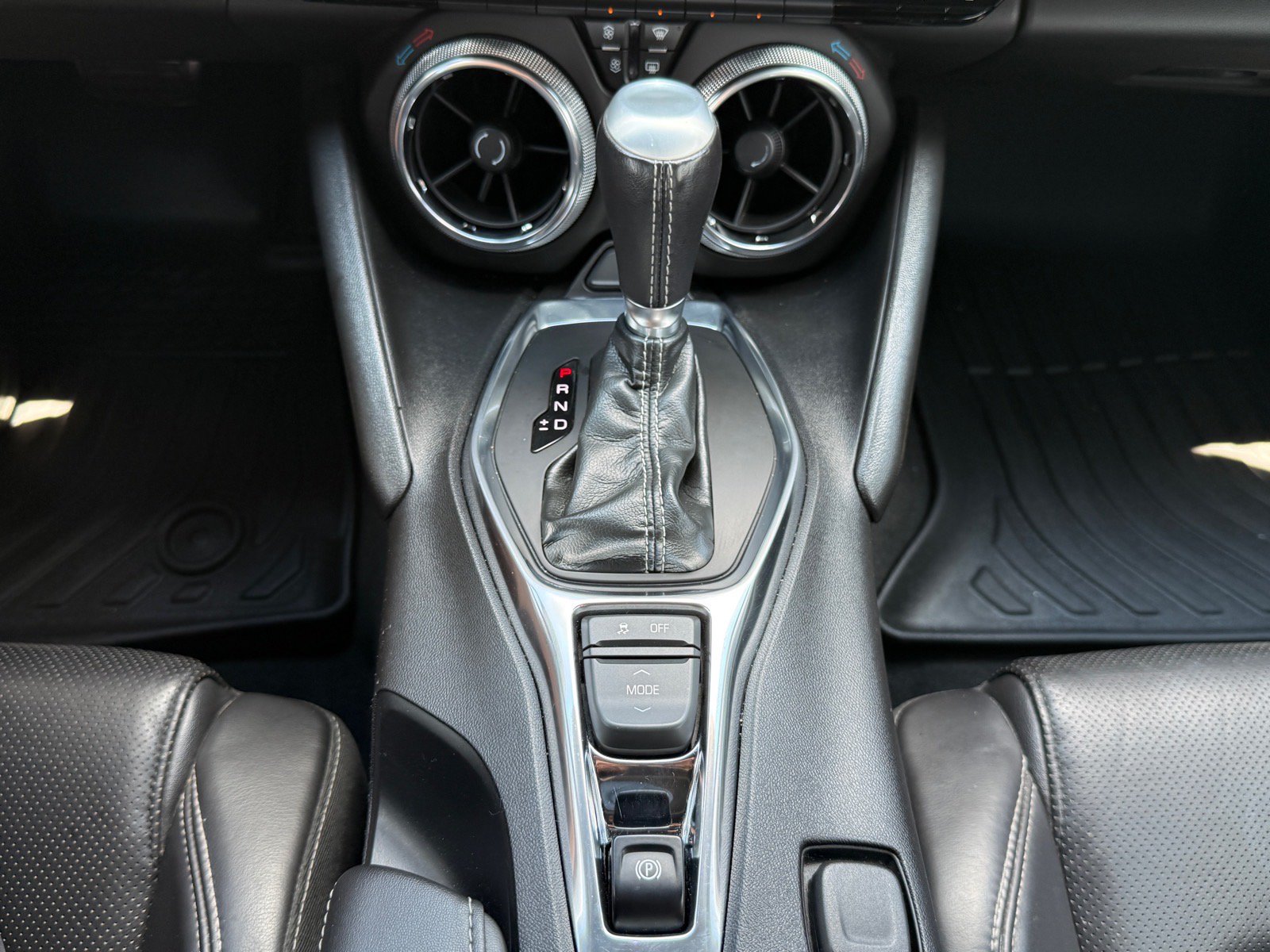 Used 2019 Chevrolet Camaro LT w/ RS Package RWD image 19