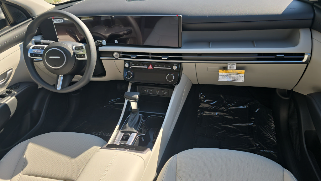 New 2026 Hyundai Tucson SEL Plus AWD/4WD image 18