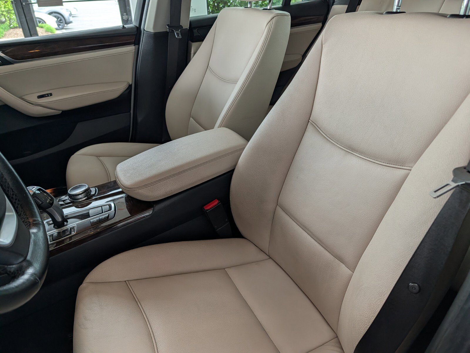 Used 2015 BMW X3 xDrive28i AWD/4WD image 9