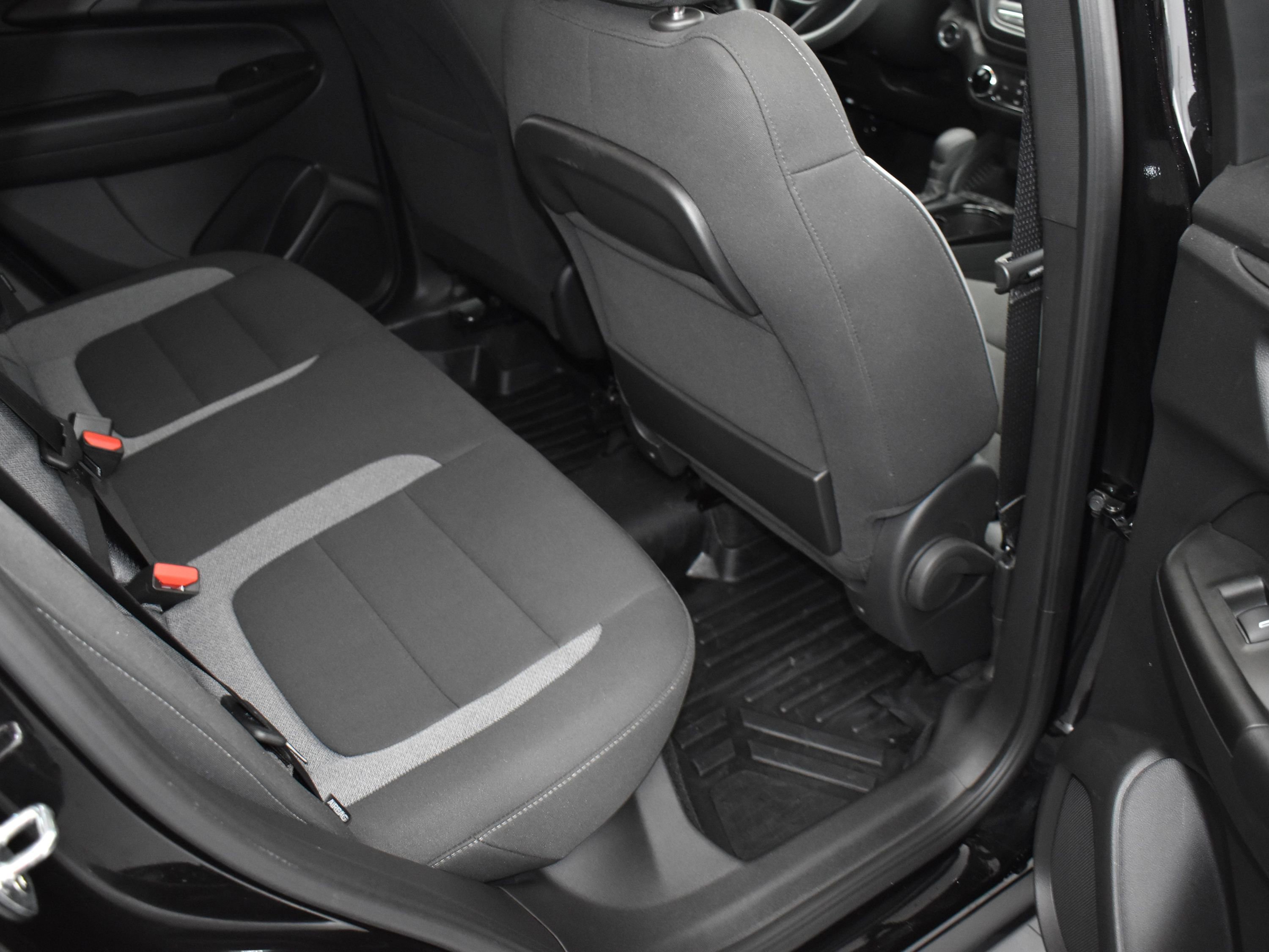Used 2022 Chevrolet TrailBlazer LT AWD/4WD image 10