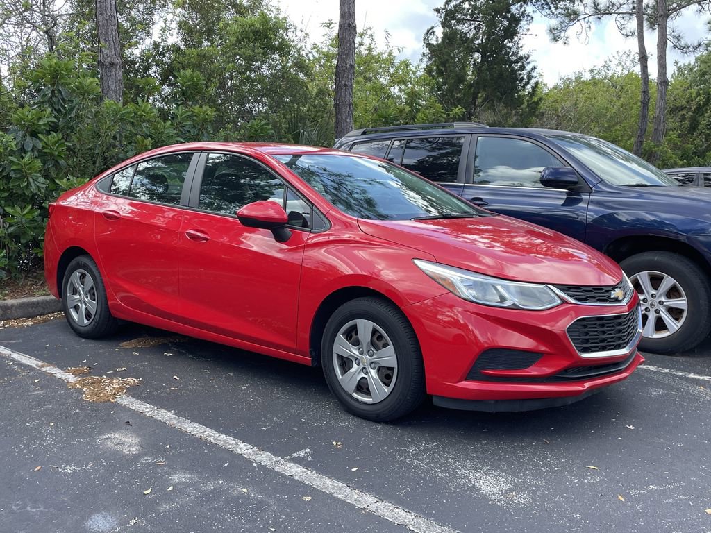 Used 2017 Chevrolet Cruze LS image 7
