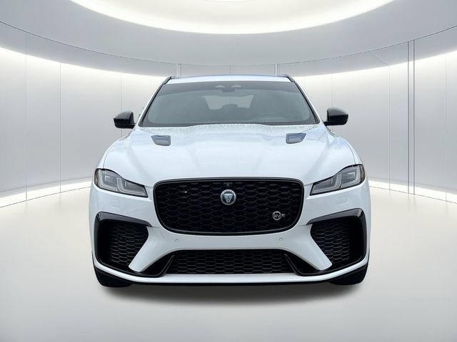Used 2026 Jaguar F-PACE SVR AWD/4WD image 8