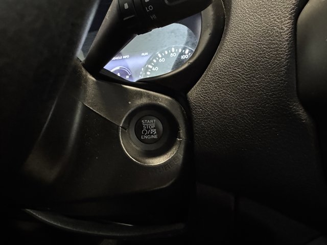 Used 2022 Jeep Renegade Trailhawk w/ Trailer Tow Group image 21