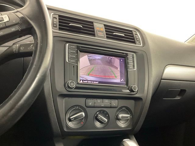 Used 2016 Volkswagen Jetta SE FWD image 20