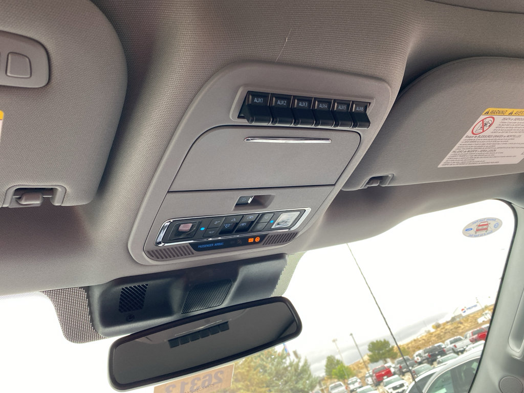 New 2026 Ford F350 4x4 Crew Cab Super Duty image 13