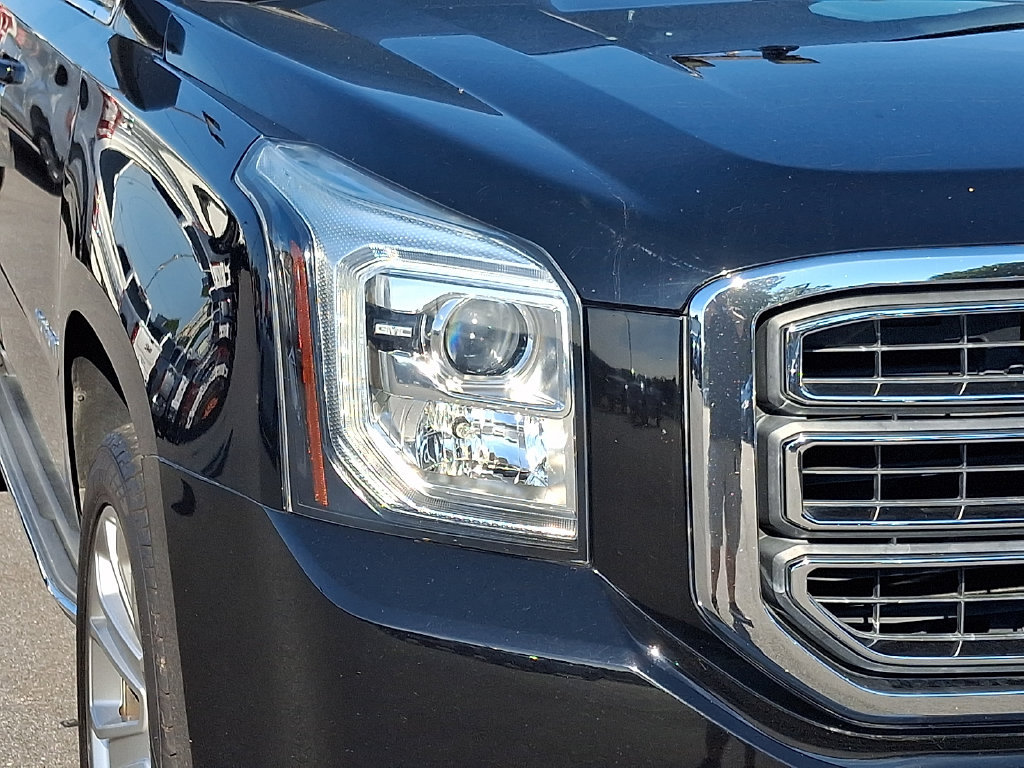 Used 2019 GMC Yukon SLT AWD/4WD image 10