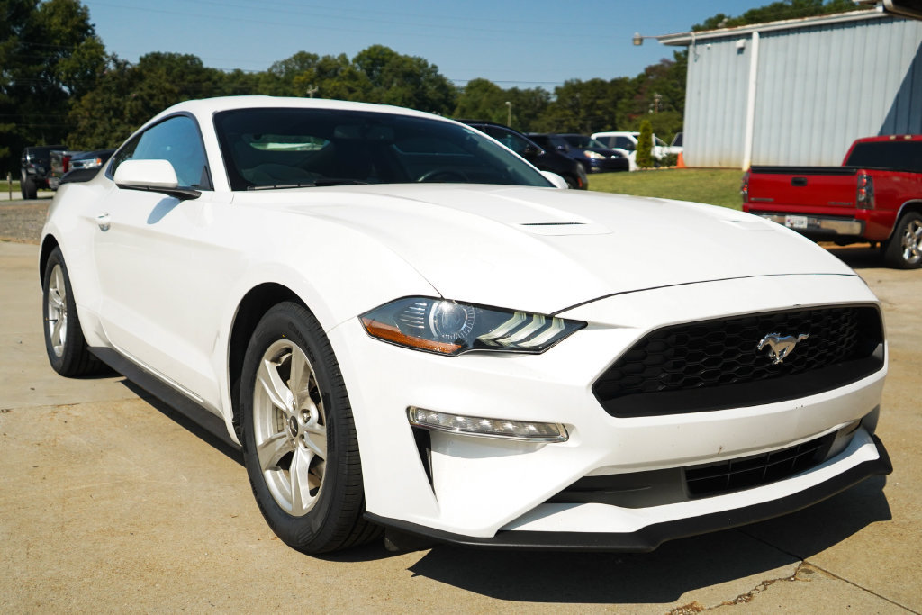 Used 2020 Ford Mustang Coupe RWD image 35