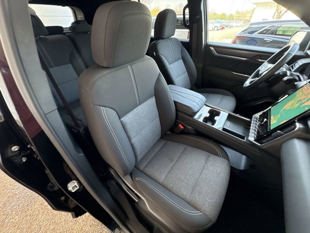 Certified 2025 GMC Acadia Elevation image 28