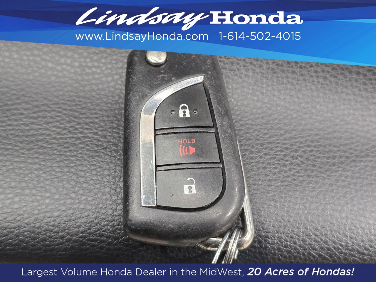 Used 2021 Toyota RAV4 LE image 22