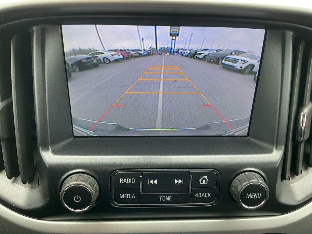 Used 2015 Chevrolet Colorado LT w/ Luxury Package image 19