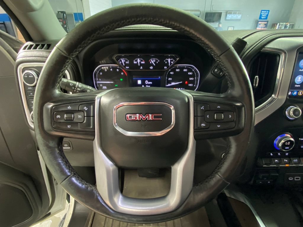 Used 2022 GMC Sierra 1500 SLT w/ SLT Premium Plus Package AWD/4WD image 21