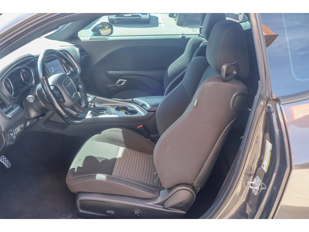 Used 2021 Dodge Challenger R/T Scat Pack RWD image 11