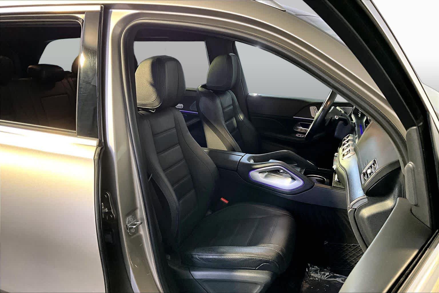 Used 2020 Mercedes-Benz GLS 450 4MATIC image 8