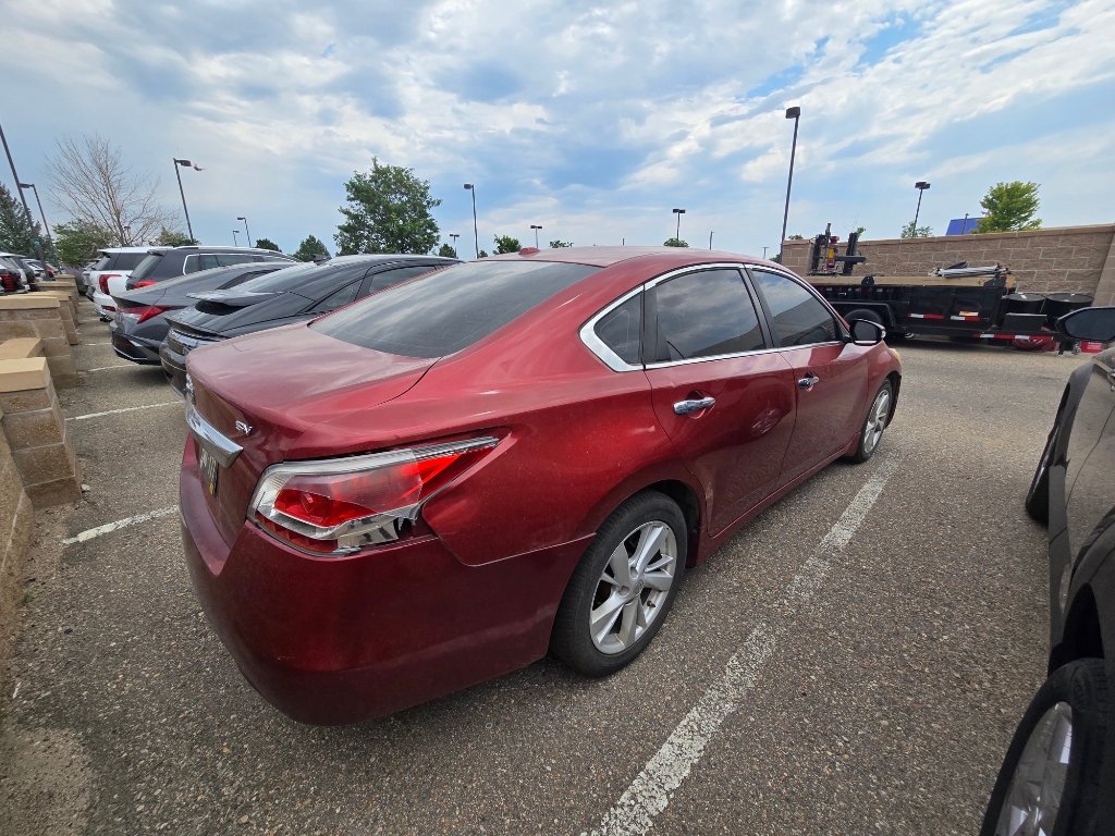 Used 2015 Nissan Altima 2.5 SV w/ Convenience Package FWD image 17