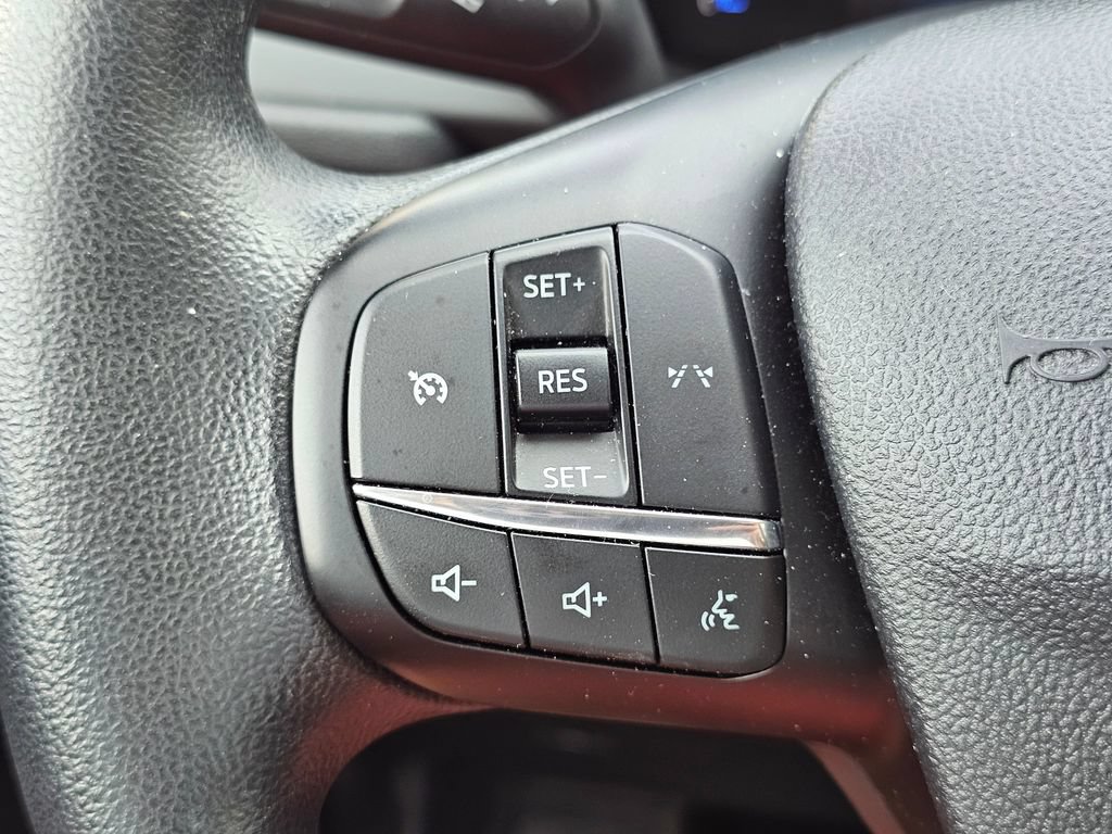 Used 2025 Ford Escape Active AWD/4WD image 25