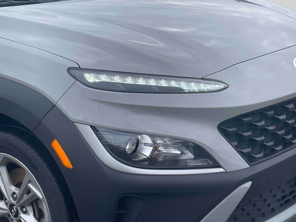 Certified 2023 Hyundai Kona SEL AWD/4WD image 10