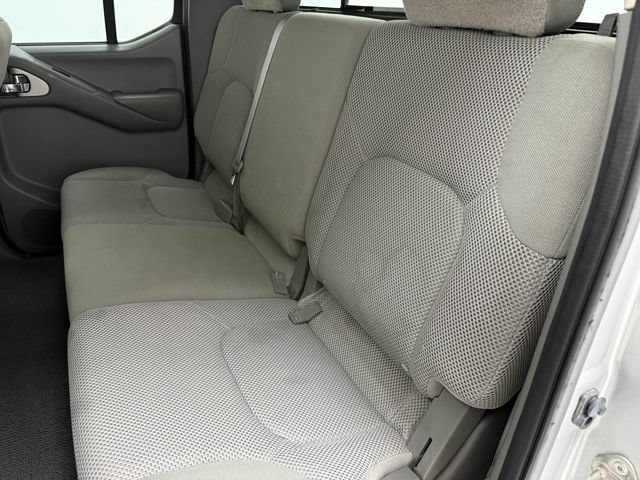 Used 2018 Nissan Frontier SV RWD image 34