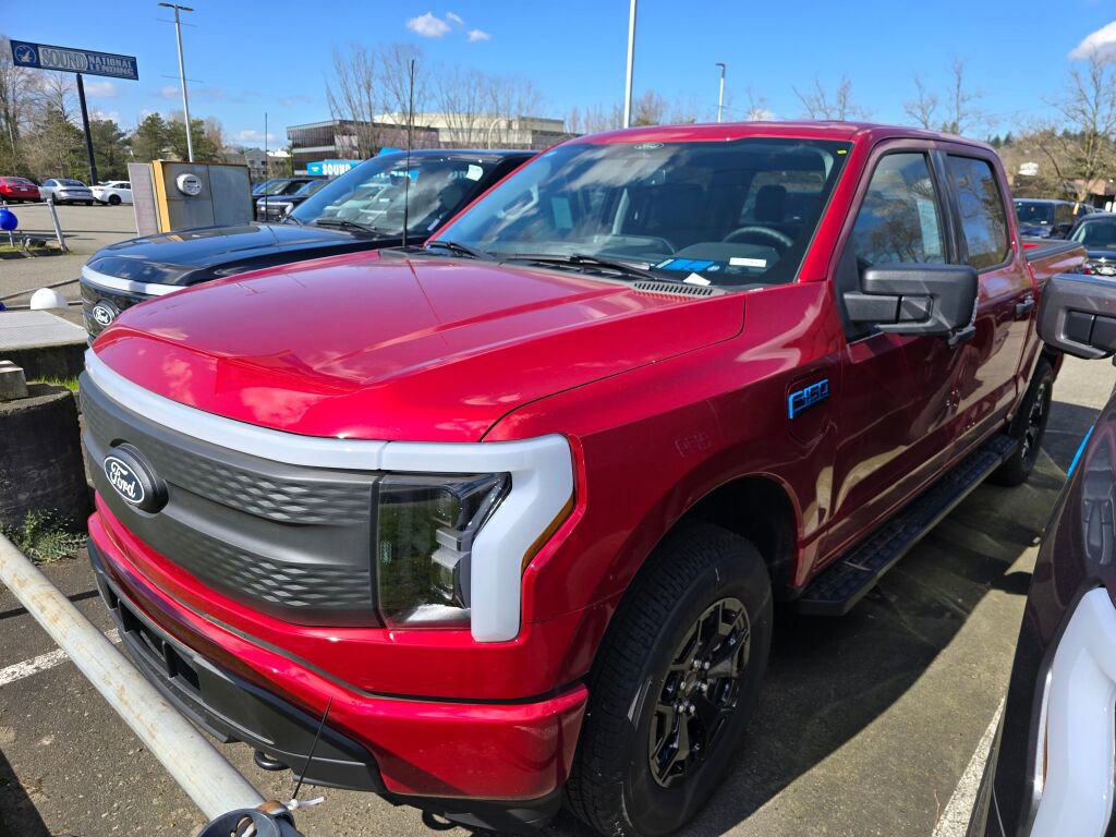 New 2025 Ford F150 Lightning XLT image 1