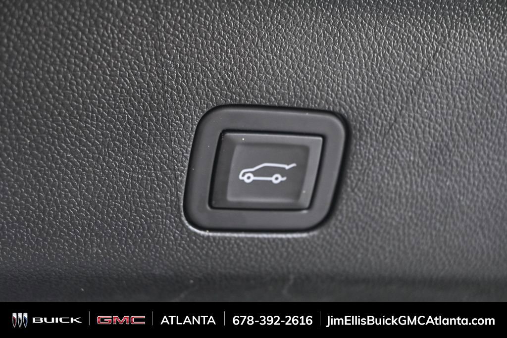 Used 2024 GMC Yukon SLT image 34