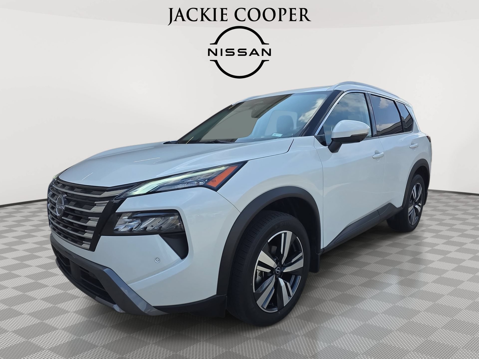 Used 2025 Nissan Rogue SL w/ SL Premium Package